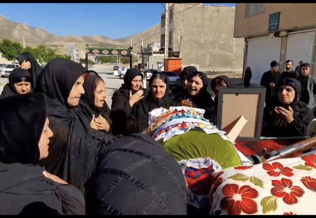 فیلم| آیین گاگریو؛ سوگ بختیاریها در فراق رهبر شهید فیلم| آیین گاگریو؛ سوگ بختیاریها در فراق رهبر شهید
