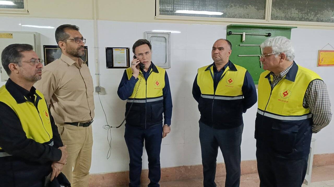 برگزاری مانور میدانی تأمین برق مراسم تشییع پیکر رهبر شهید در مشهد