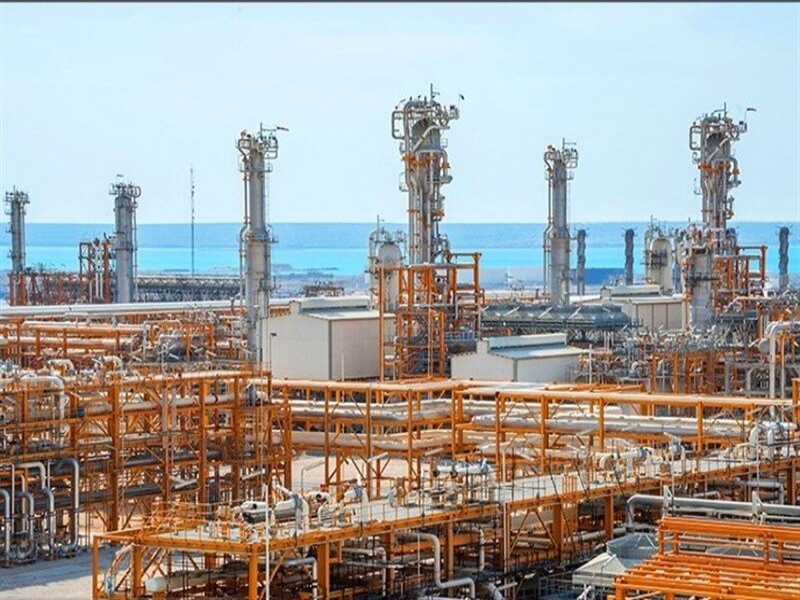 پالایشگاههای آسیبدیده در کوتاهترین زمان به مدار بهرهبرداری بازمیگردند پالایشگاههای آسیبدیده در کوتاهترین زمان به مدار بهرهبرداری بازمیگردند