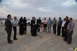 آغاز عملیات اجرایی احداث نیروگاه خورشیدی ۳مگاواتی فهرج یزد آغاز عملیات اجرایی احداث نیروگاه خورشیدی ۳مگاواتی فهرج یزد