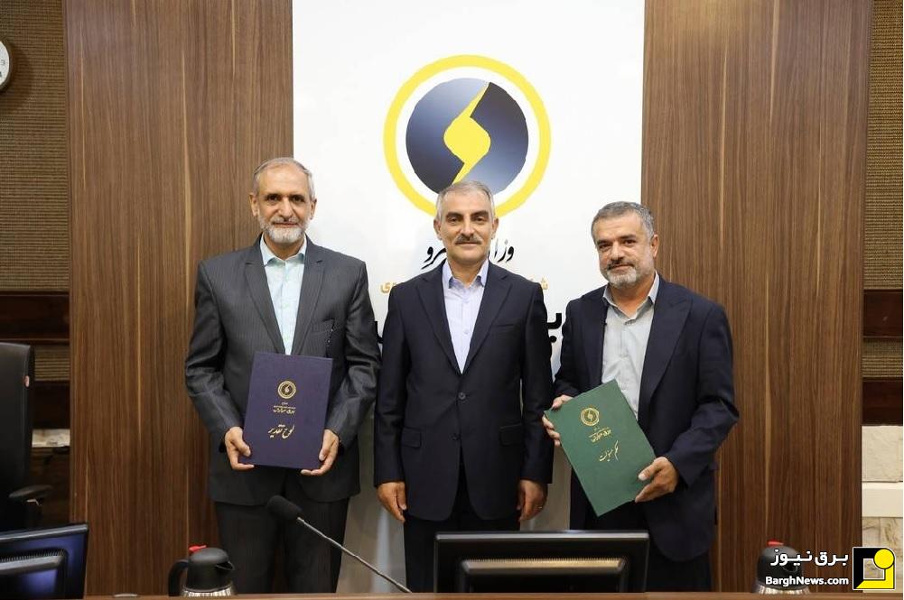 مراسم معارفه مدیران جدید برق حرارتی برگزار شد مراسم معارفه مدیران جدید برق حرارتی برگزار شد
