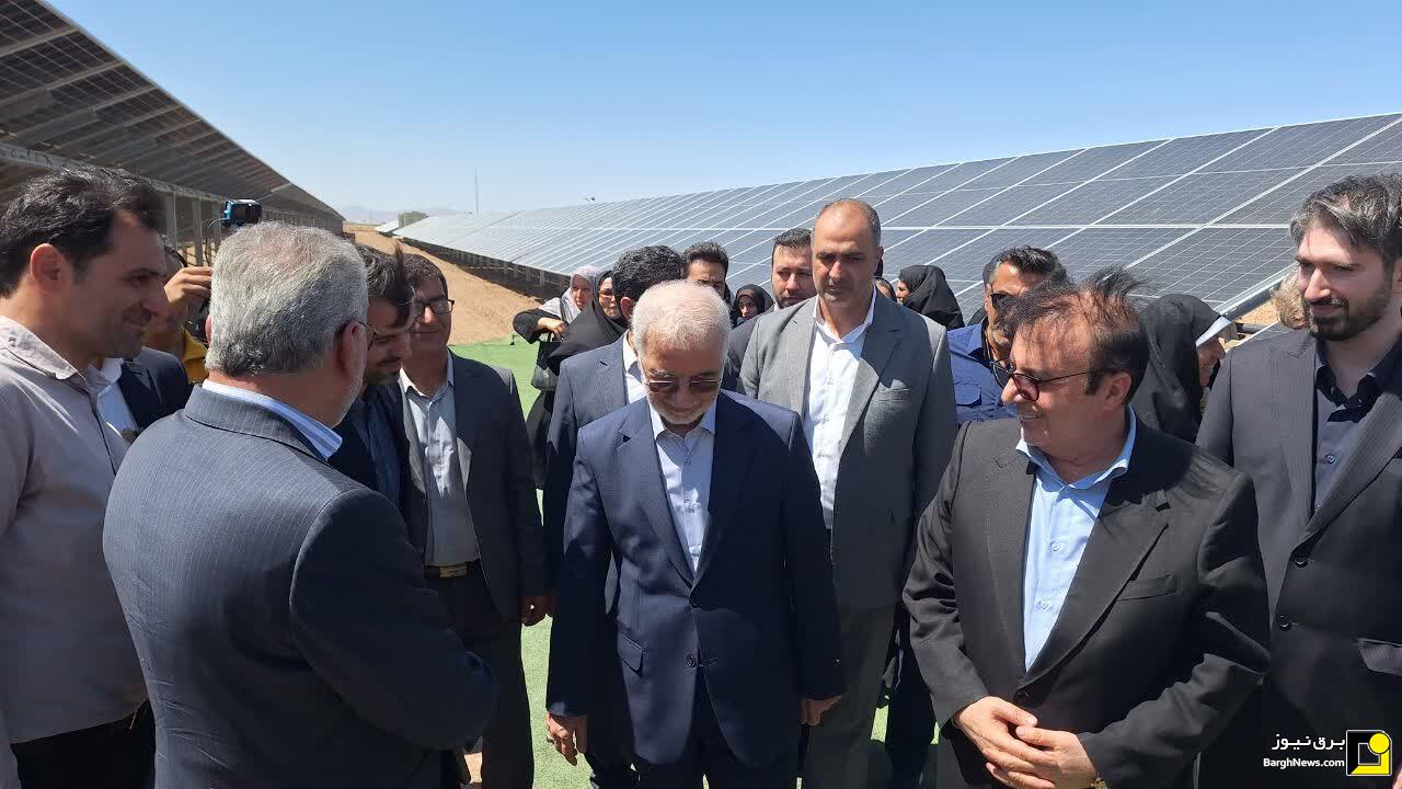 افتتاح ۶۴۹ پروژه شرکت توزیع نیروی برق استان قزوین با حضور وزیر کشور افتتاح ۶۴۹ پروژه شرکت توزیع نیروی برق استان قزوین با حضور وزیر کشور
