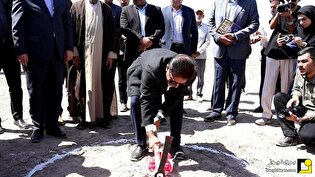 آغاز ساخت نیروگاه خورشیدی مددجویان در انار کرمان