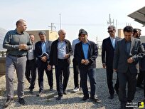 بازدید معاون وزیر نیرو از نیروگاه خورشیدی دمیرگران قم